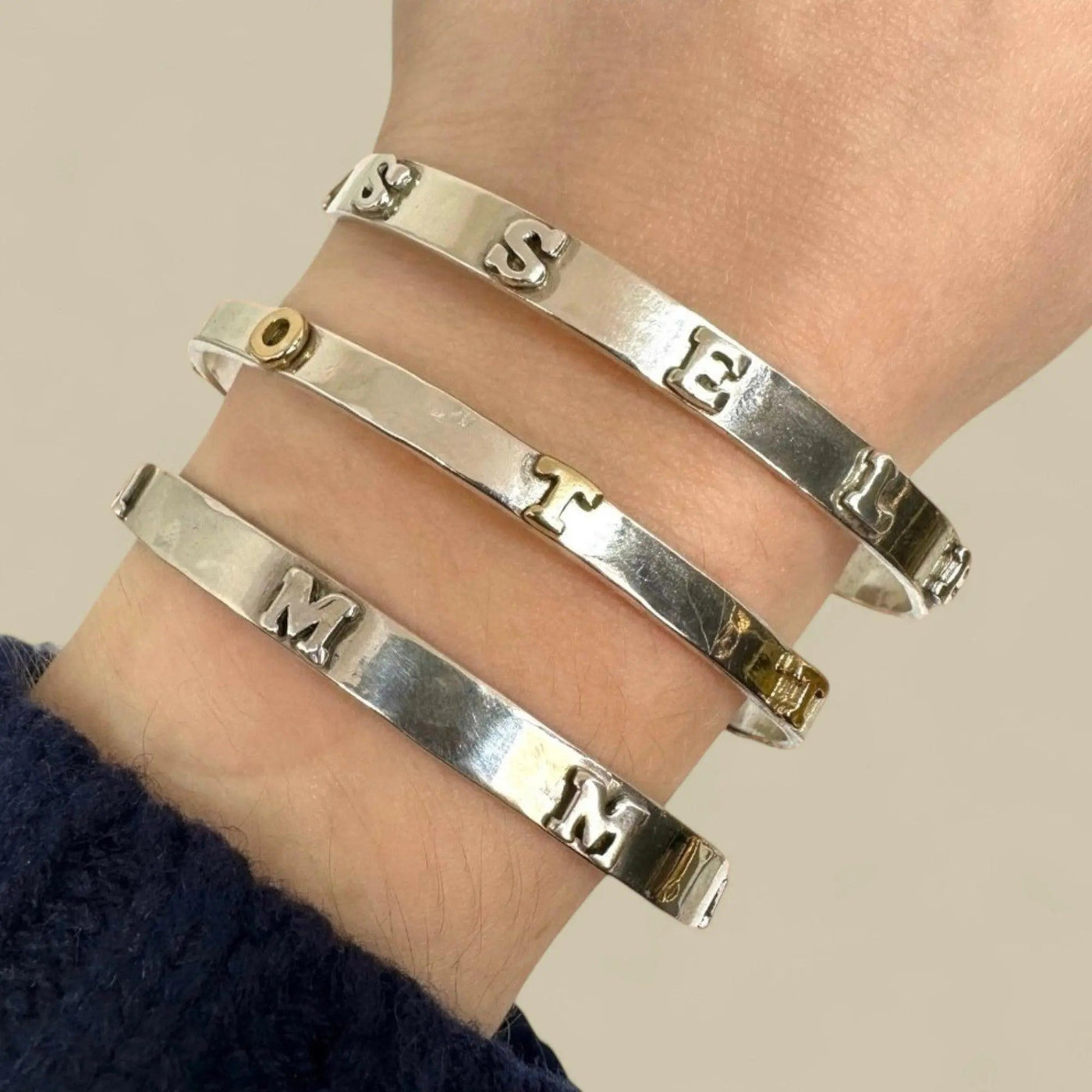 2.0 Ordarmband (Black Friday)